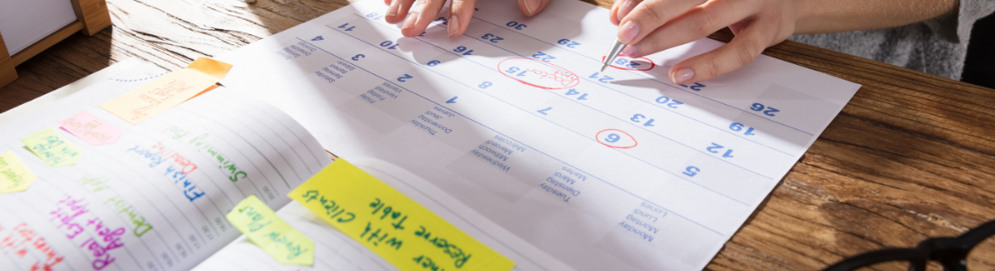 agenda and calendar to keep track of job applications